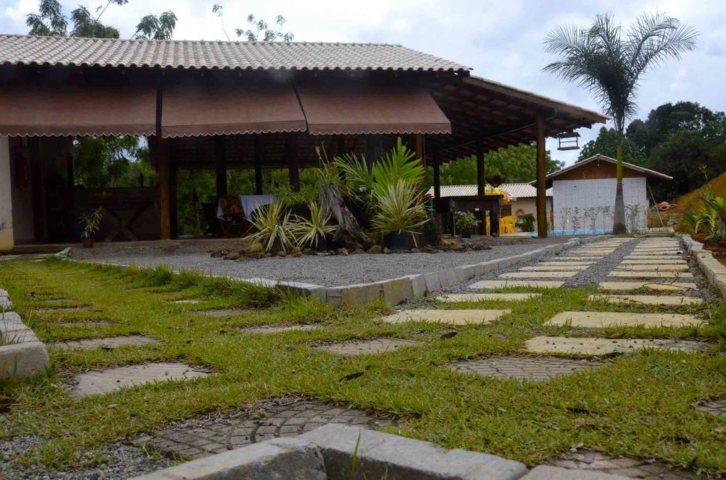 Pousada Joao E Maria Ibiracu Exterior photo